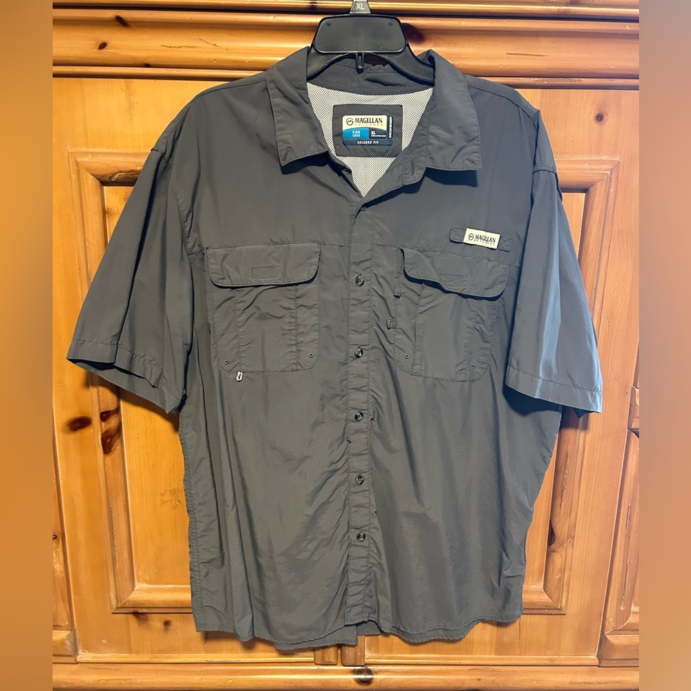 Magellan Outdoors Laguna Madre shirt - size XL - Gray
